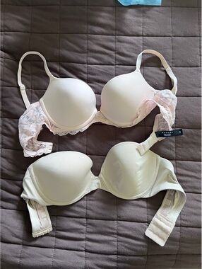 Natori bras, strapless